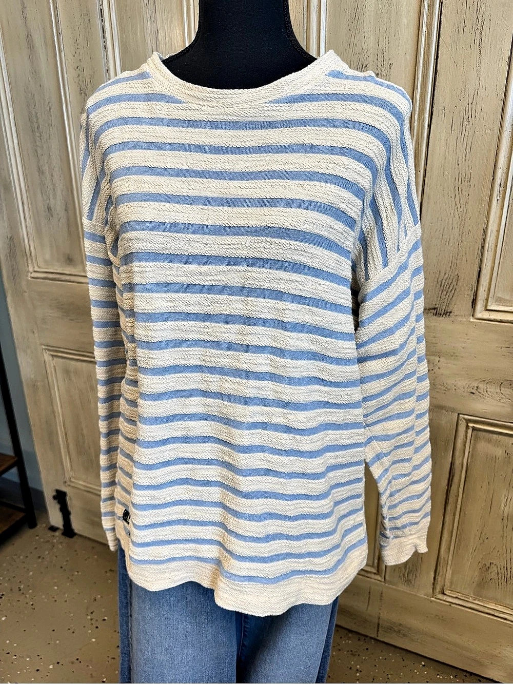 Southern Marsh Striped Crew Neck Pullover in Blue & Cream Sz Small